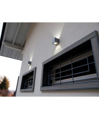 Aplique MIRCA IP65 LED SMD AC 2x4.50W 3000K Negro | Novolux